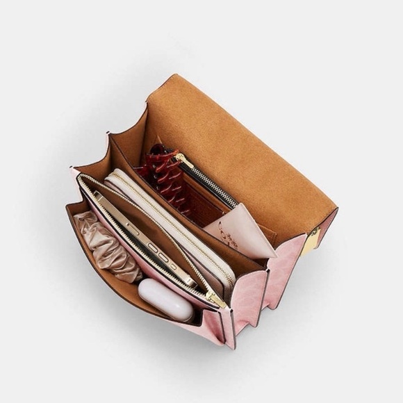 New Coach Limited Edition Klare Crossbody Shoulder Bag Powder Pink 2026 Release - Picture 17 of 17